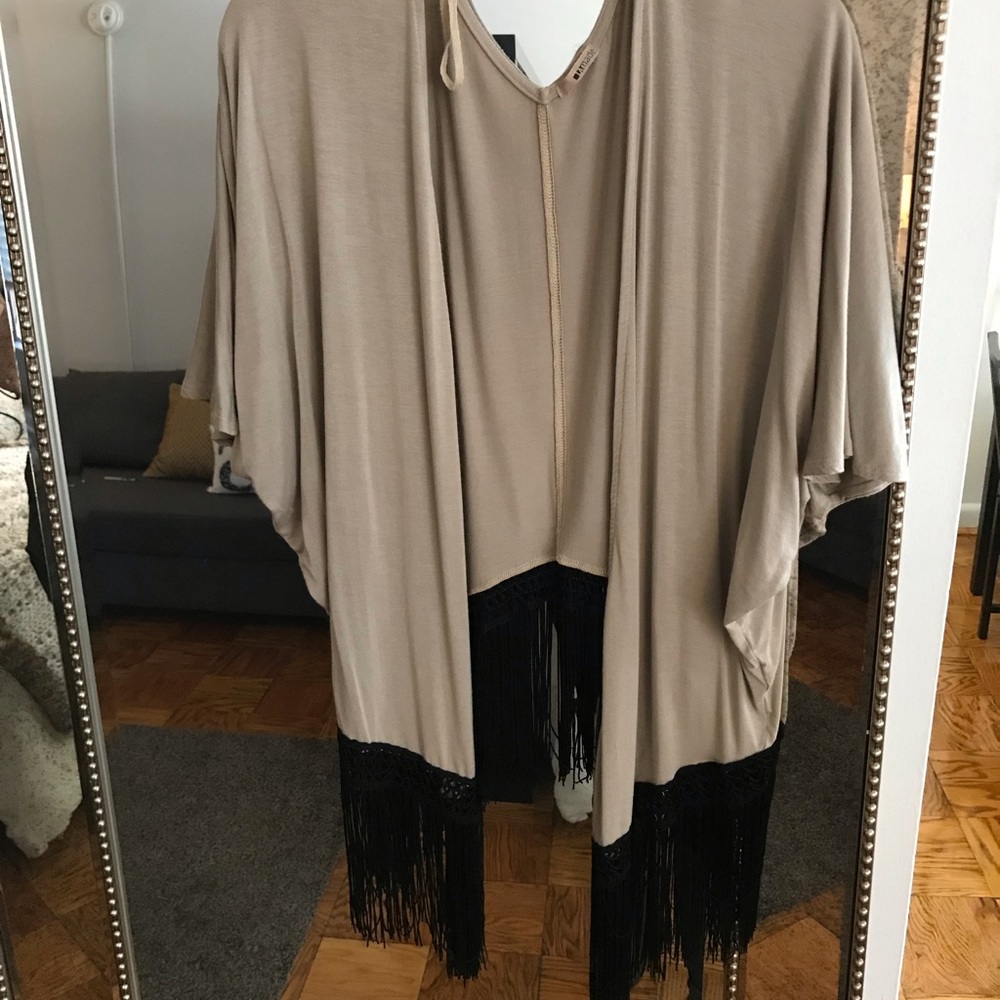 LA Made Fringe Kimono Wrap